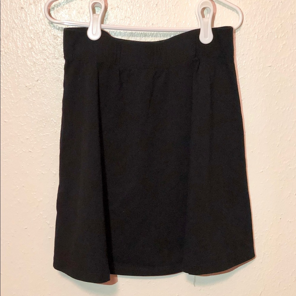 New, unused skirt